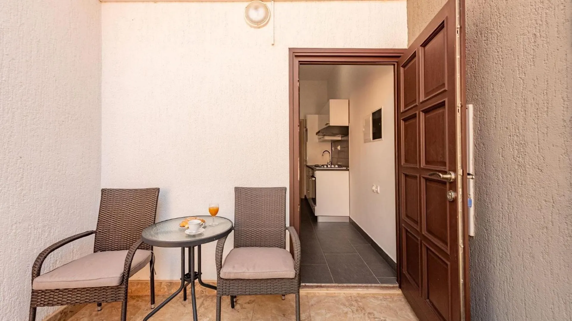 Daire Studio Apartman Vir